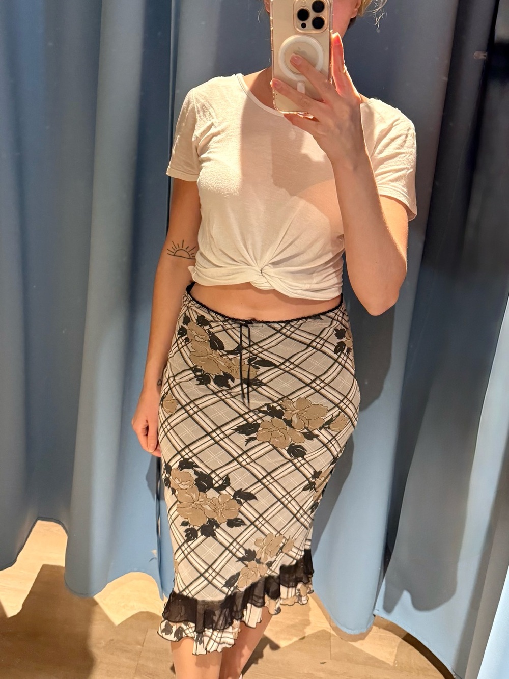 Vintage ‘voice of europe’ asymmetrical floral plaid ruffle midi skirt